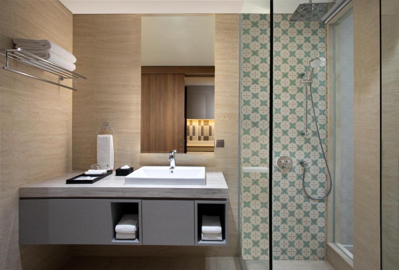 Trembesi Hotel سيربونغ المظهر الخارجي الصورة