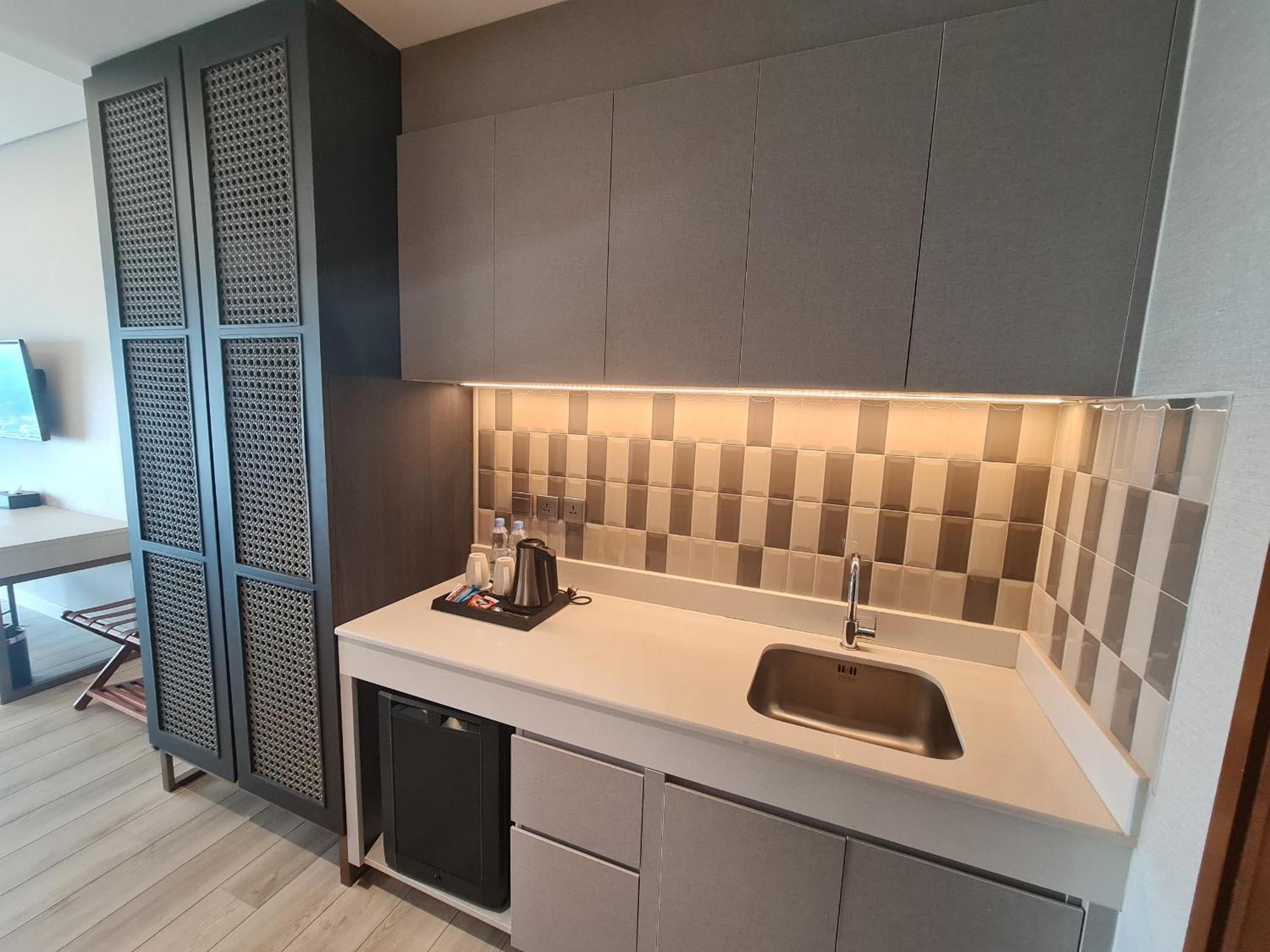 Trembesi Hotel سيربونغ المظهر الخارجي الصورة