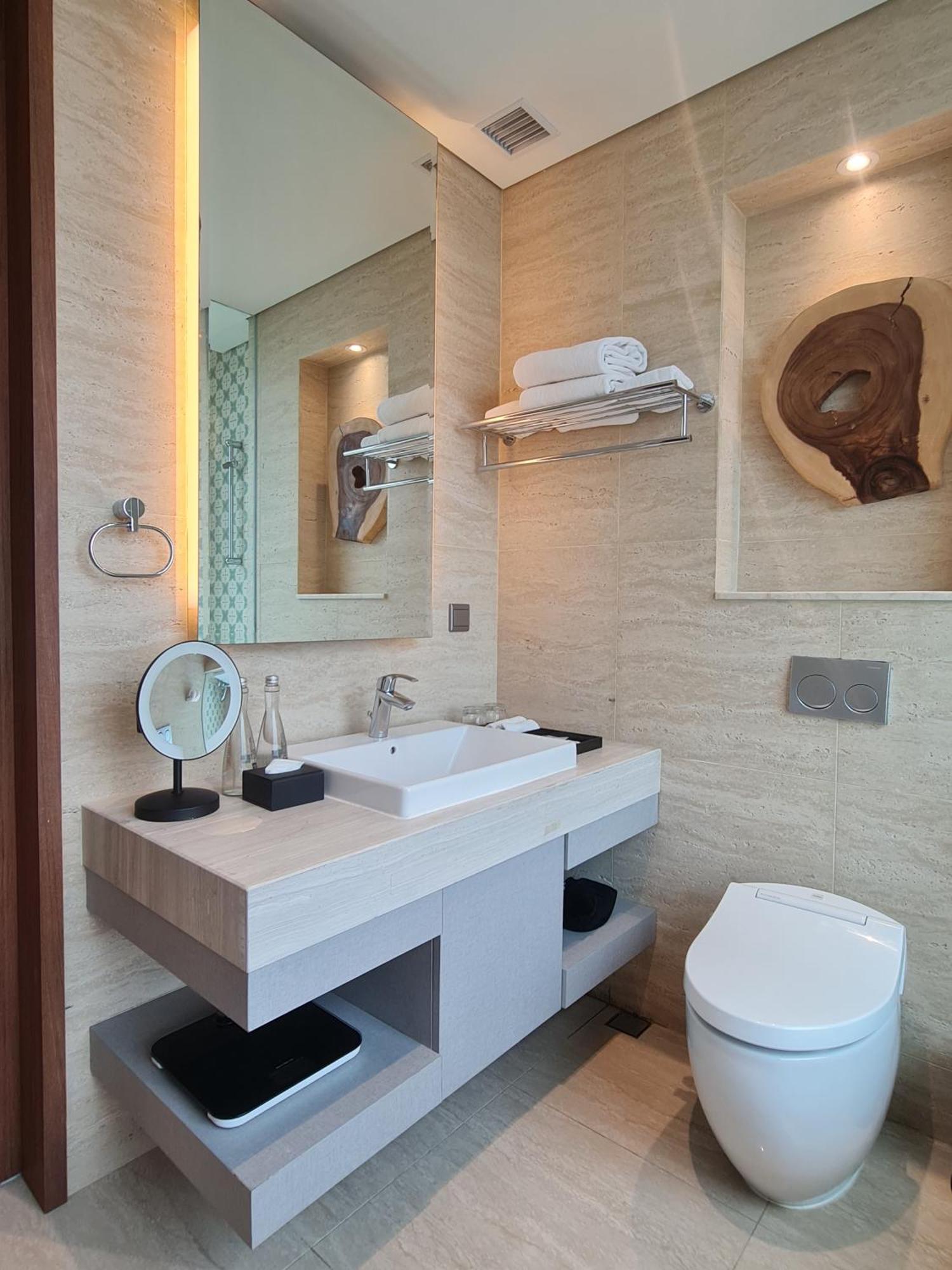 Trembesi Hotel سيربونغ المظهر الخارجي الصورة