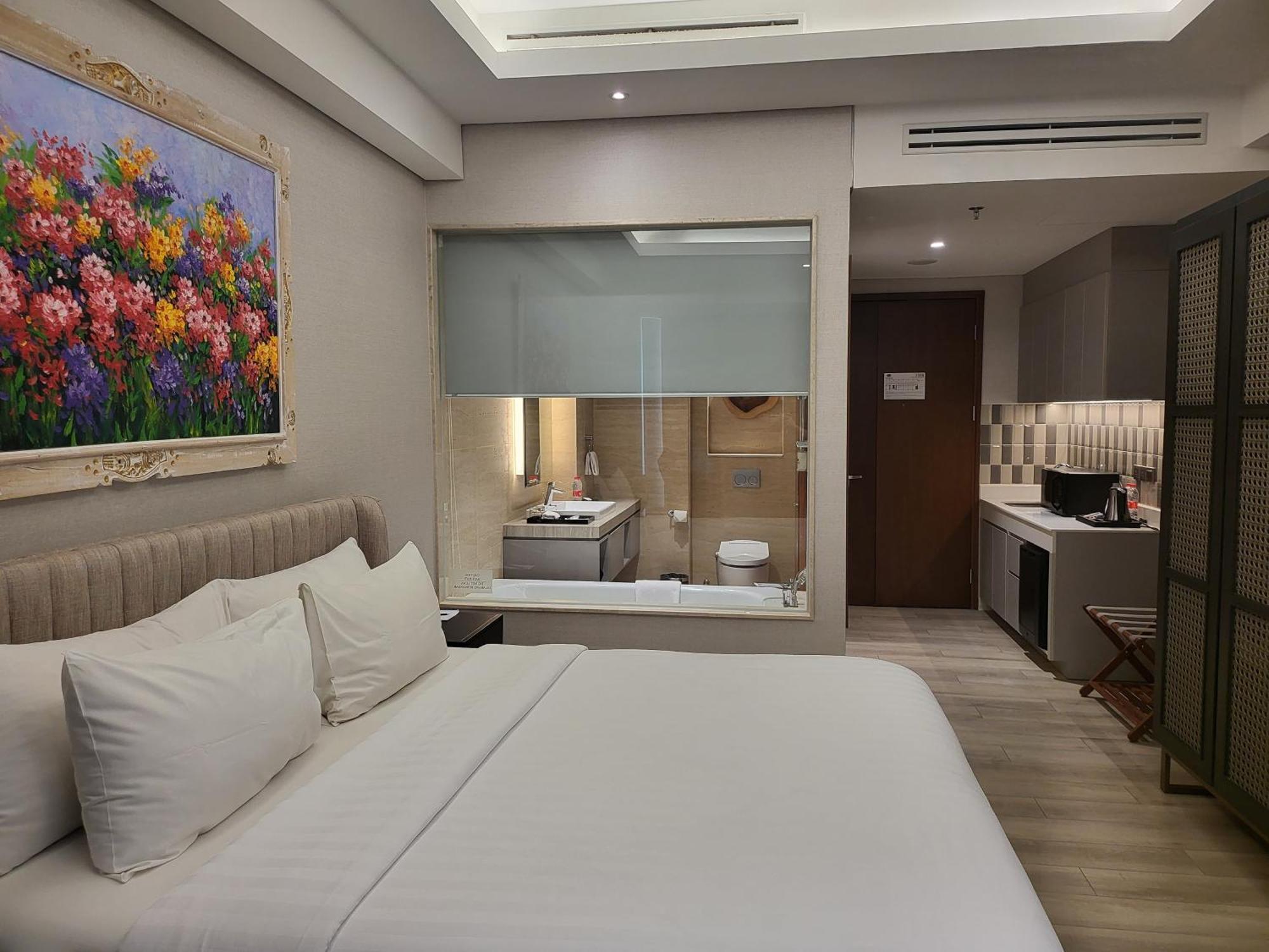 Trembesi Hotel سيربونغ المظهر الخارجي الصورة